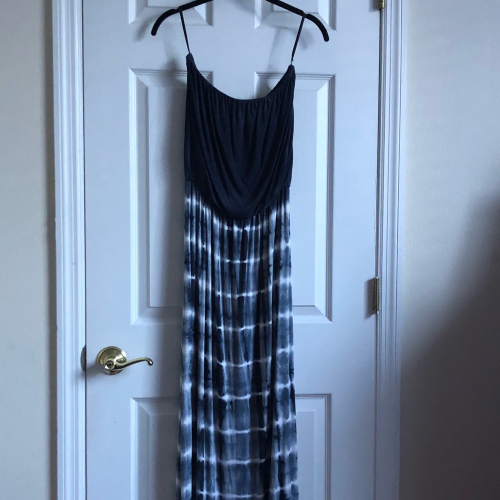 Arden B Navy Tye-Dye Maxi Dress